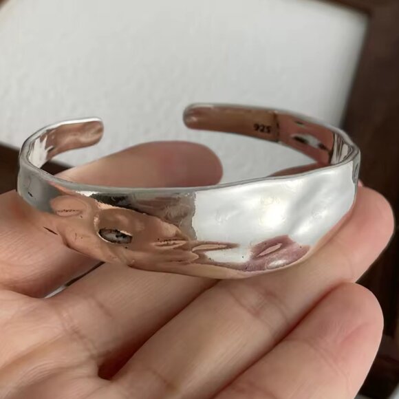 925 Silver Hammered Cuff #1550 - Picture 3 of 7